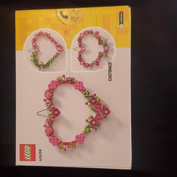 Lego Heart Ornament 40638 - Picture 5 of 8